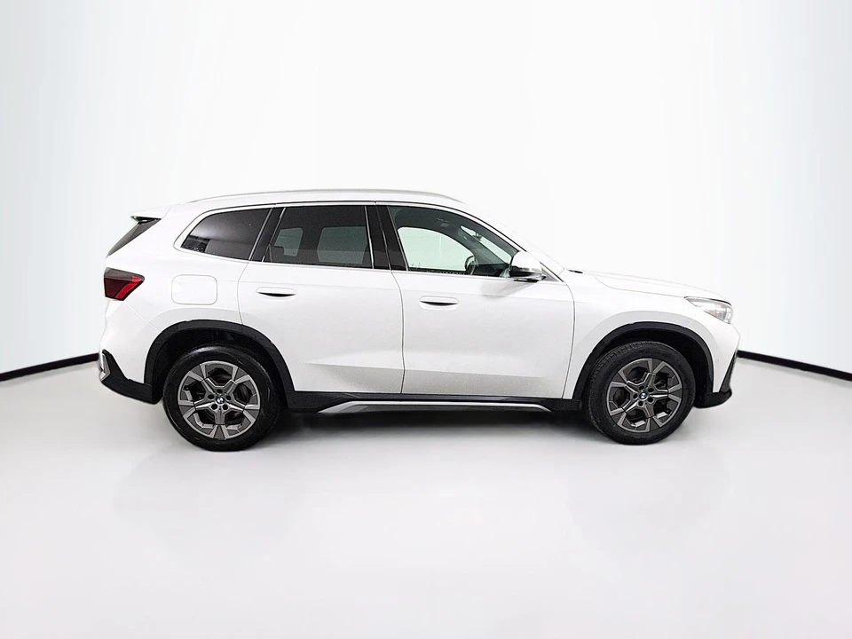 2025 BMW U11/U12 X1 - Image 9 of 21