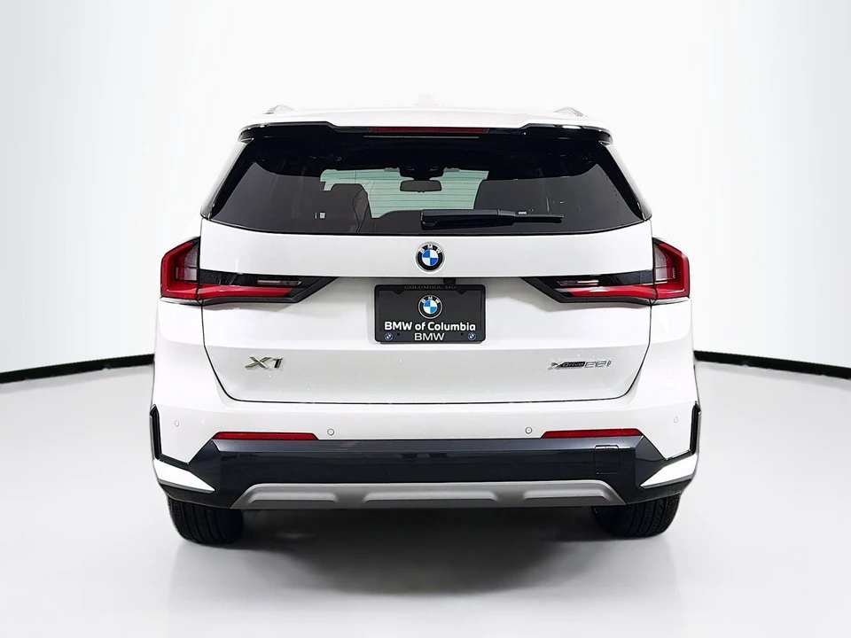 2025 BMW U11/U12 X1 - Image 7 of 21