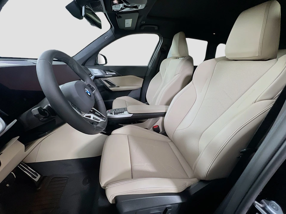 2025 BMW U11/U12 X1 - Image 12 of 21