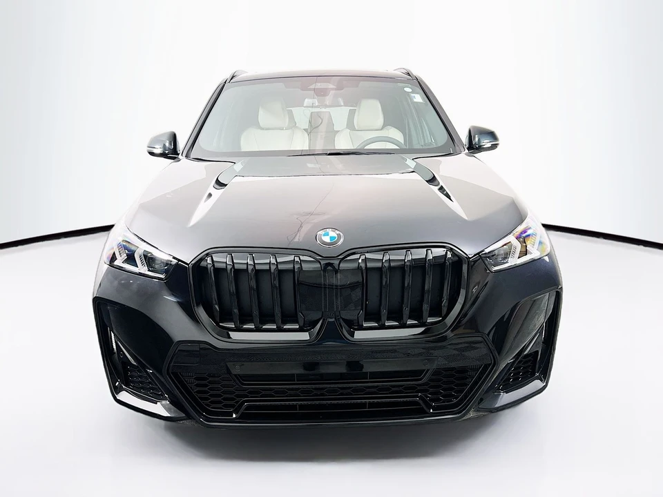2025 BMW U11/U12 X1 - Image 2 of 21