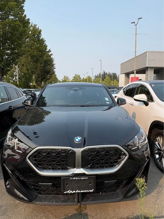 2025 BMW U10 X2 - Image 2 of 3