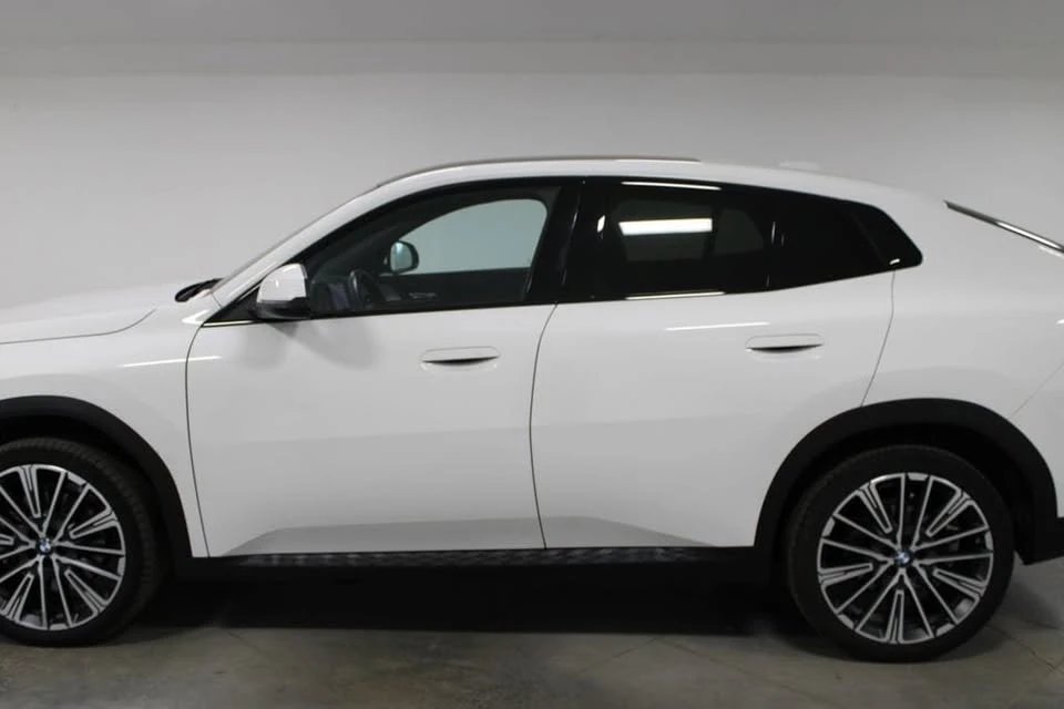 2025 BMW U10 X2 - Image 2 of 15