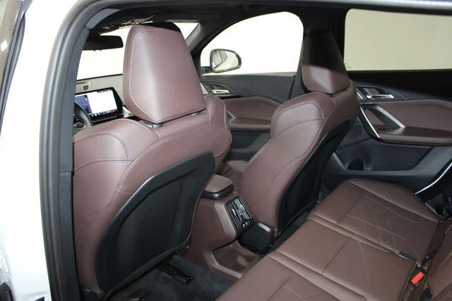 2025 BMW U10 X2 - Image 18 of 19