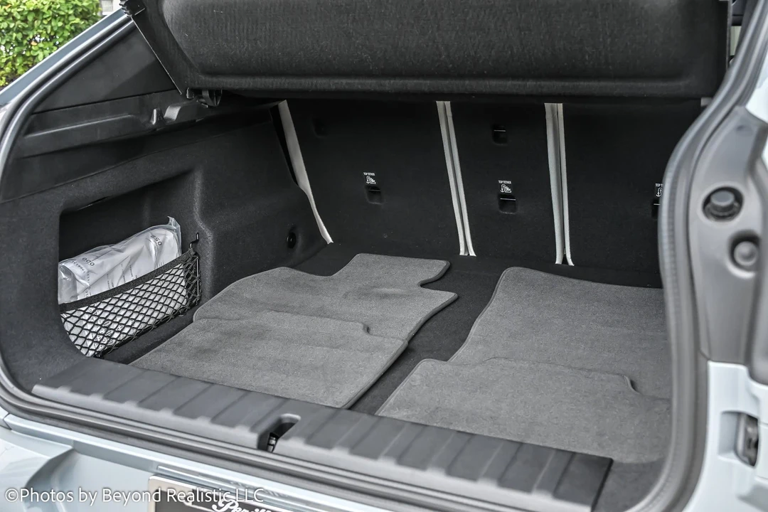2025 BMW U10 X2 - Image 19 of 21
