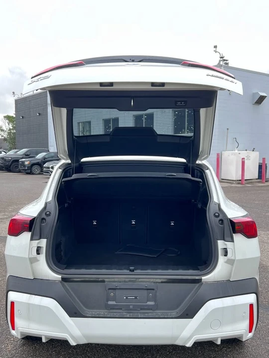 2025 BMW U10 X2 - Image 3 of 15