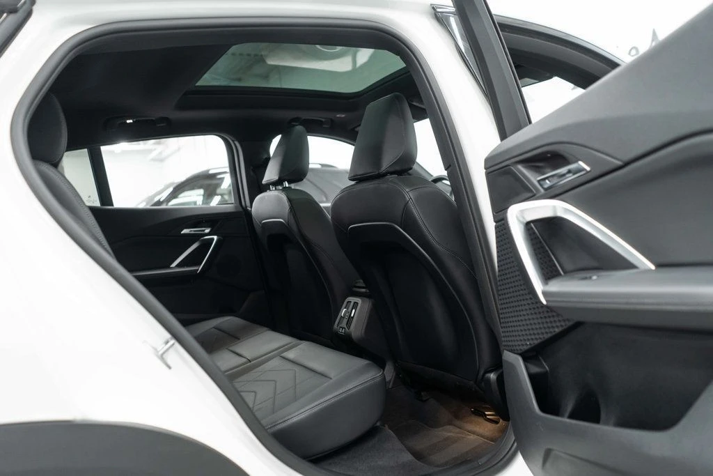 2025 BMW U10 X2 - Image 11 of 12