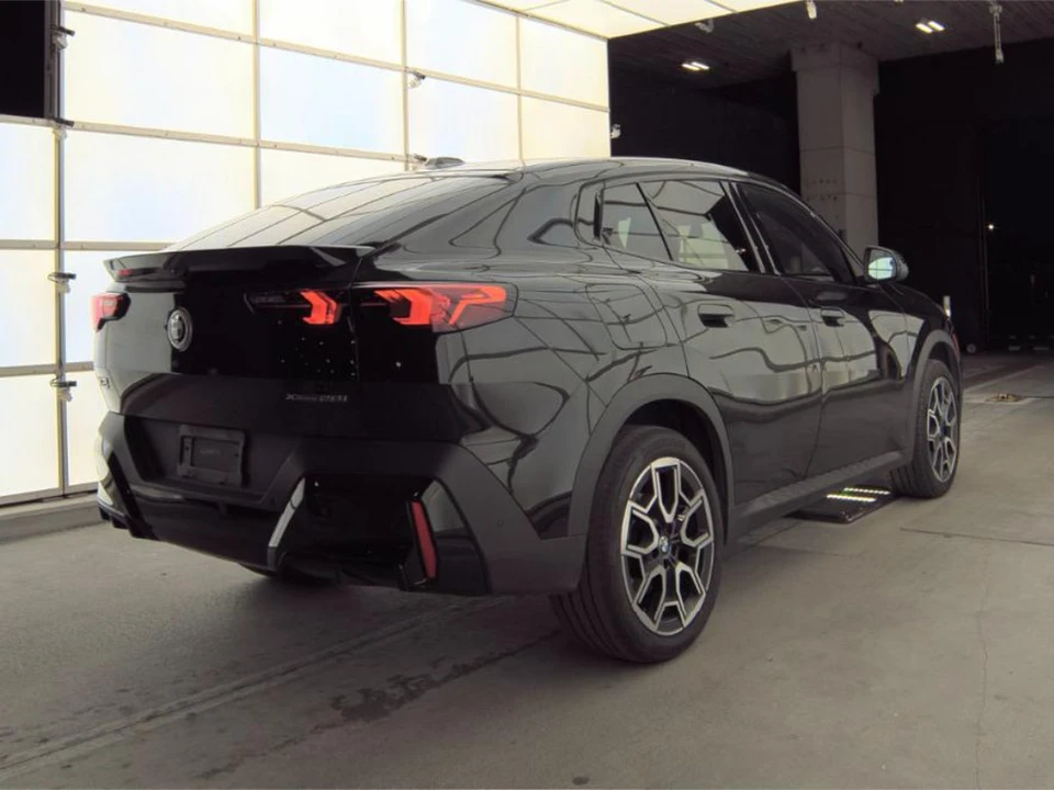 2025 BMW U10 X2 - Image 2 of 10
