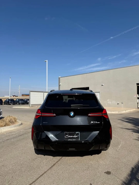 2025 BMW X3 - Image 8 of 10
