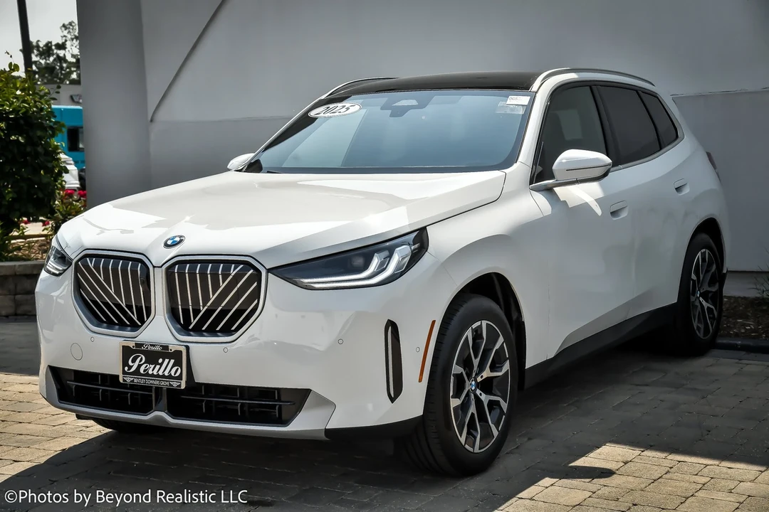 2025 BMW G08 X3 - Image 4 of 21