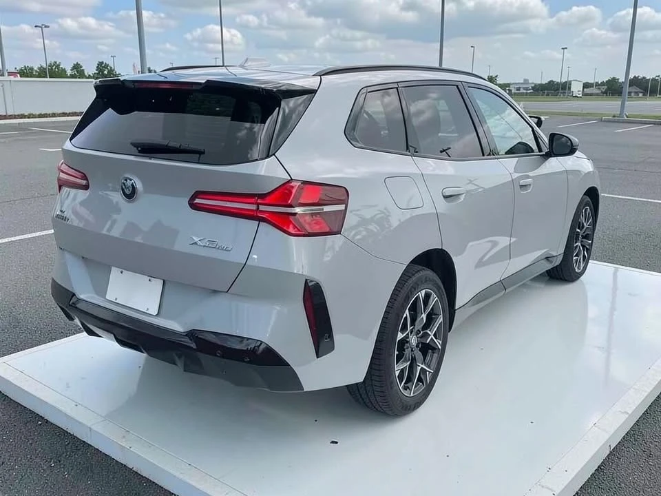 2025 BMW G08 X3 - Image 2 of 3