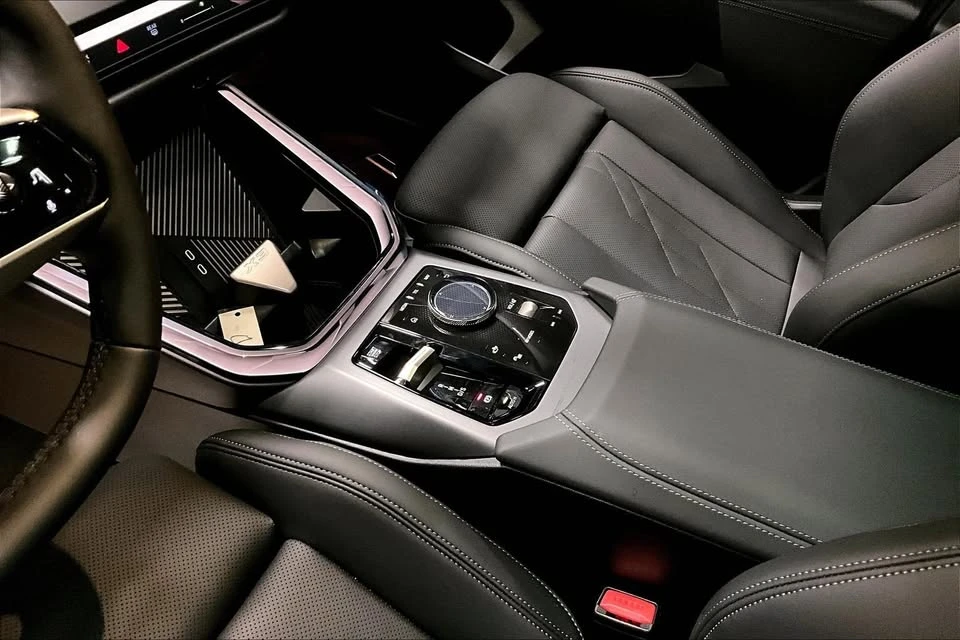 2025 BMW G08 X3 - Image 12 of 15