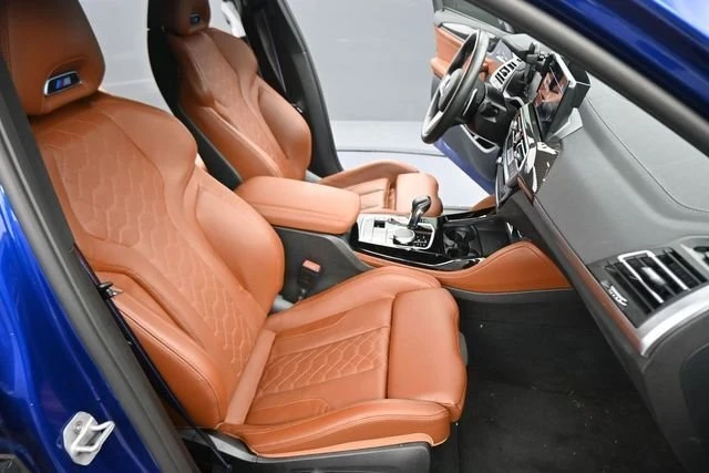 2025 BMW X4 M - Image 11 of 16