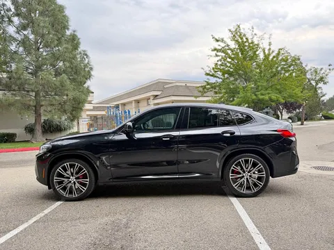 2025 BMW X4 M40i Sport Utility 4D