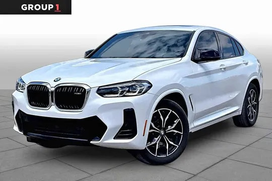 2025 BMW X4 M40