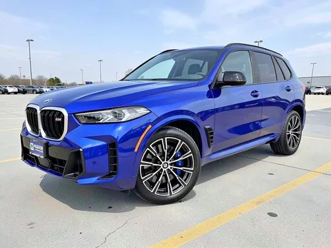 2025 BMW X5 M60i
