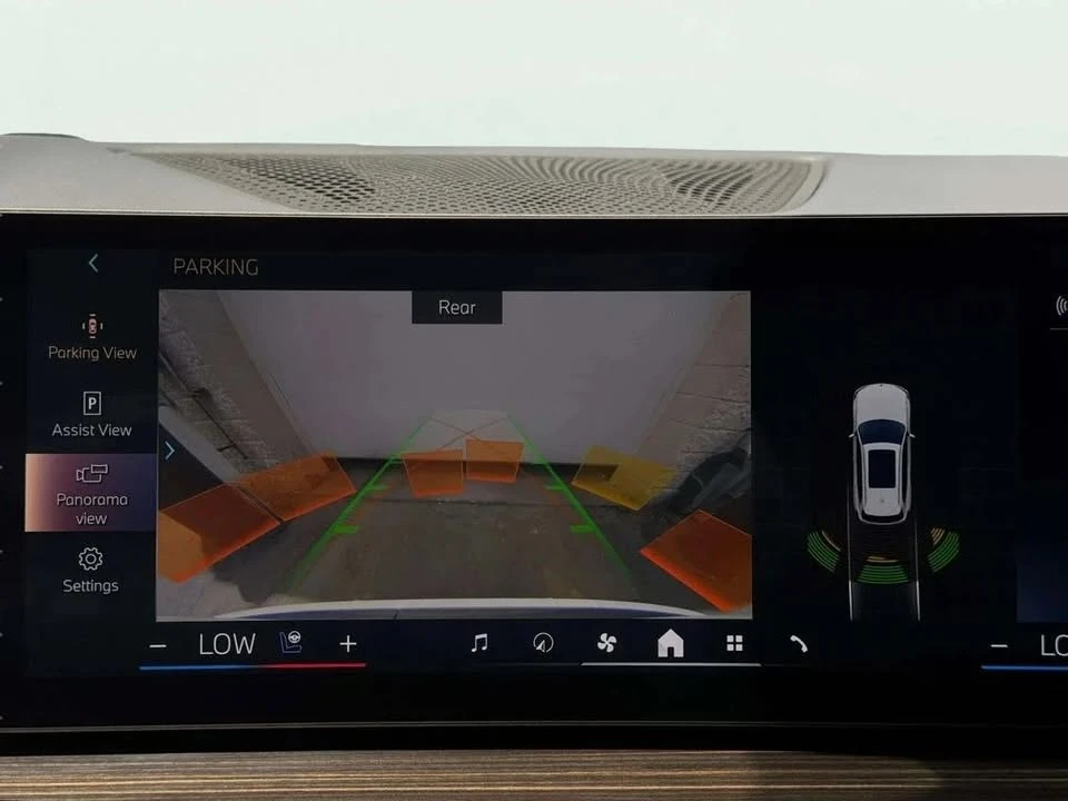 2025 BMW G05 X5 - Image 15 of 20