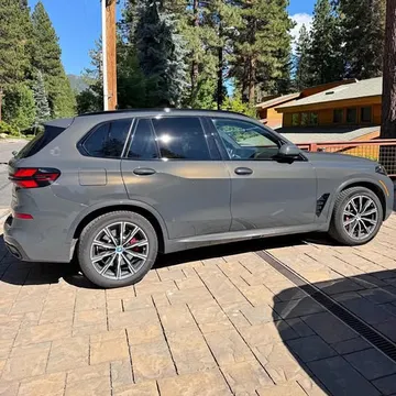 2025 BMW X5 xDrive50e M Sport