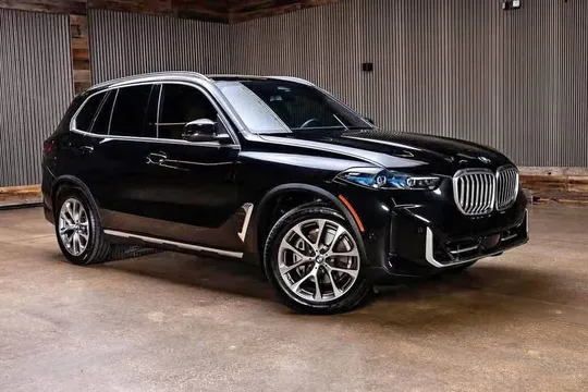 2025 BMW X5 sDrive40i Sport Utility 4D