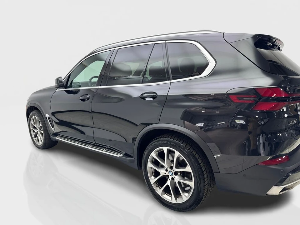 2025 BMW G05 X5 - Image 14 of 21