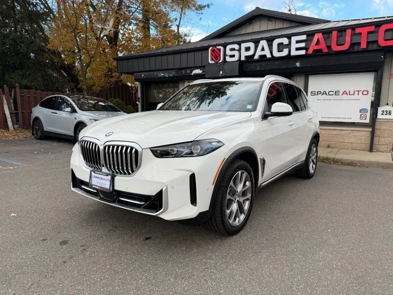 2025 BMW G05 X5 - Image 2 of 12