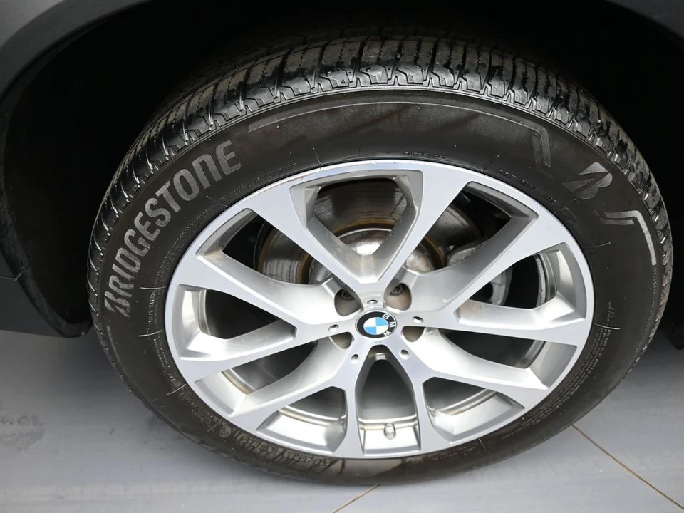 2025 BMW G05 X5 - Image 12 of 21