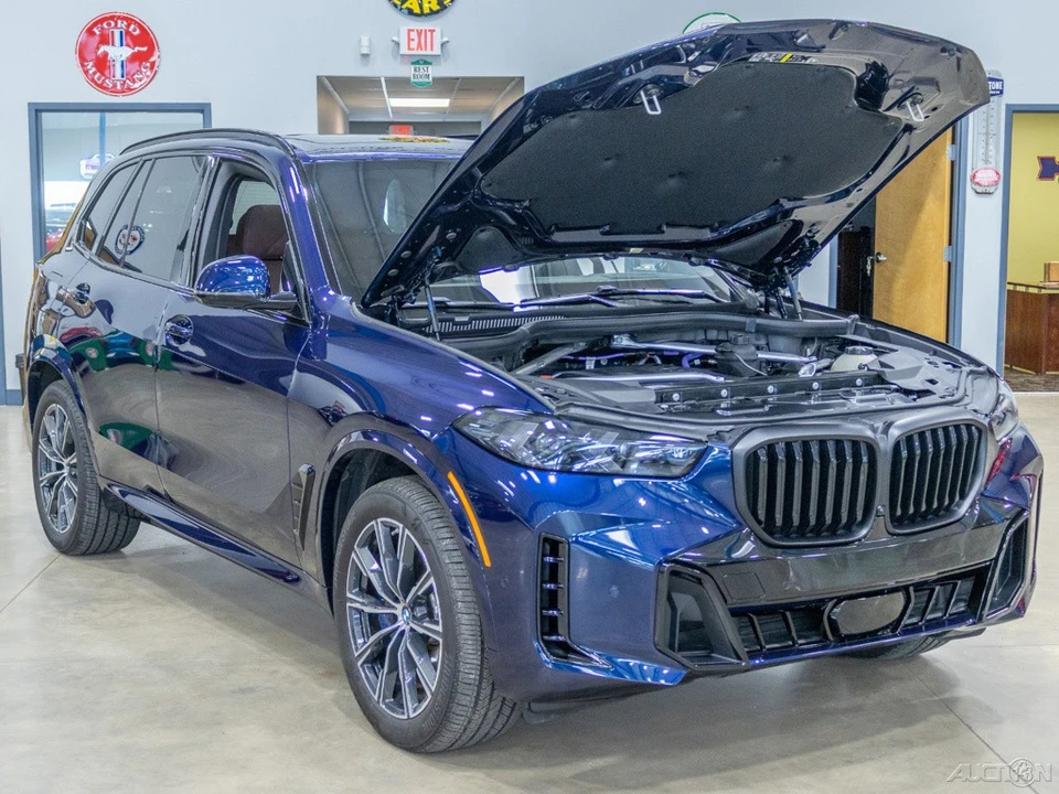 2025 BMW G05 X5 - Image 9 of 21