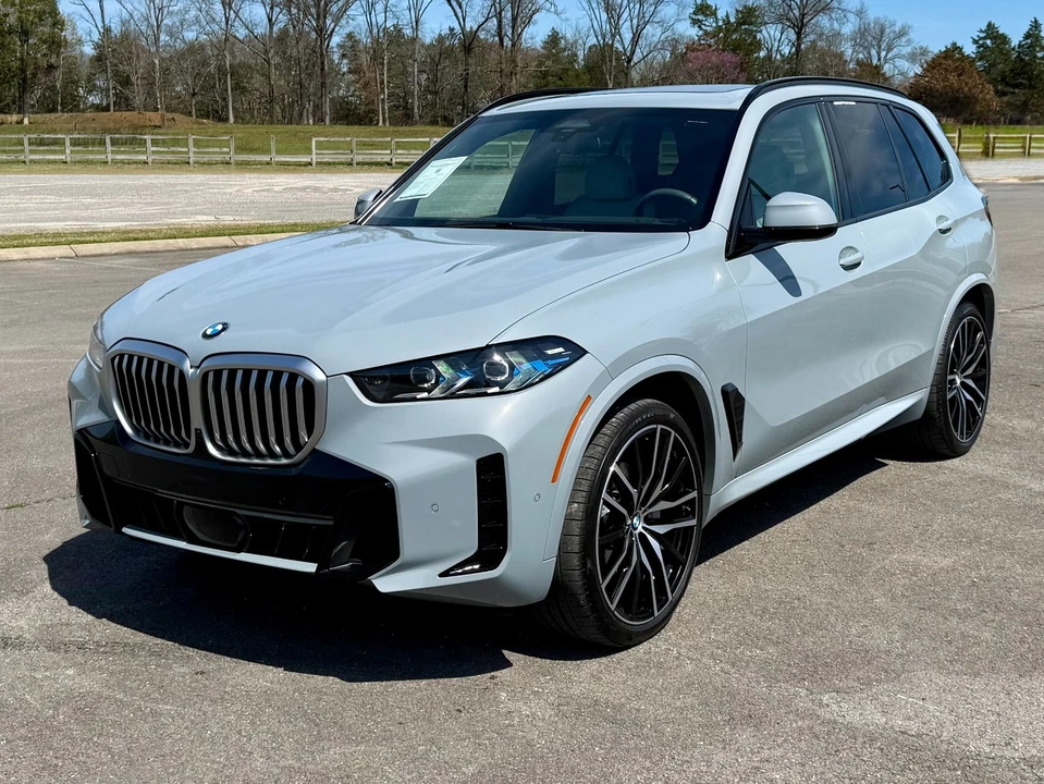 2025 BMW G05 X5 - Image 2 of 21