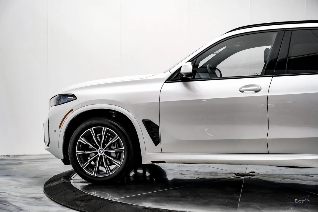 2025 BMW G05 X5 - Image 7 of 12