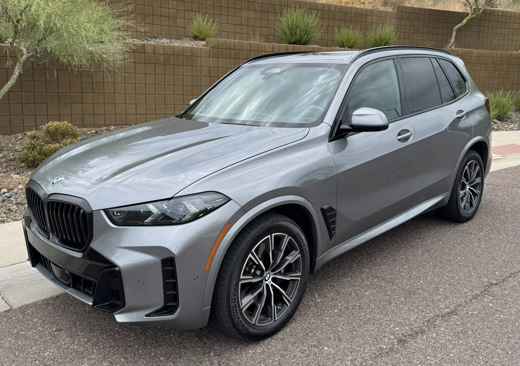 2025 BMW G05 X5 - Image 2 of 17