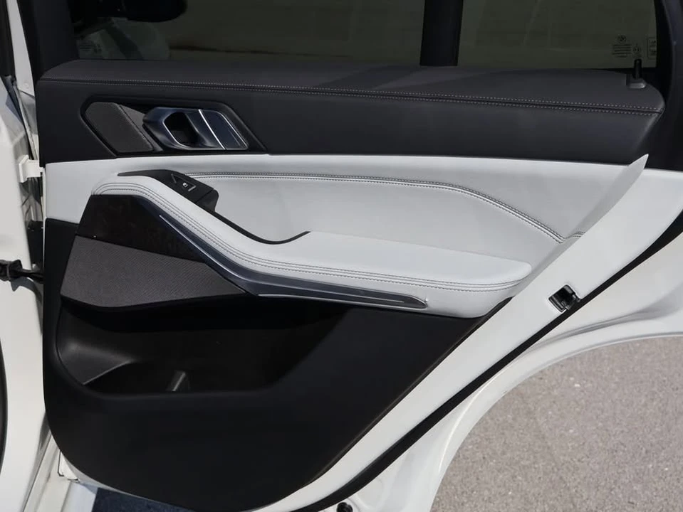 2025 BMW G05 X5 - Image 16 of 20