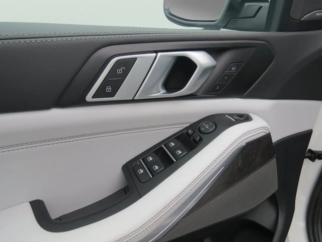 2025 BMW G05 X5 - Image 15 of 20