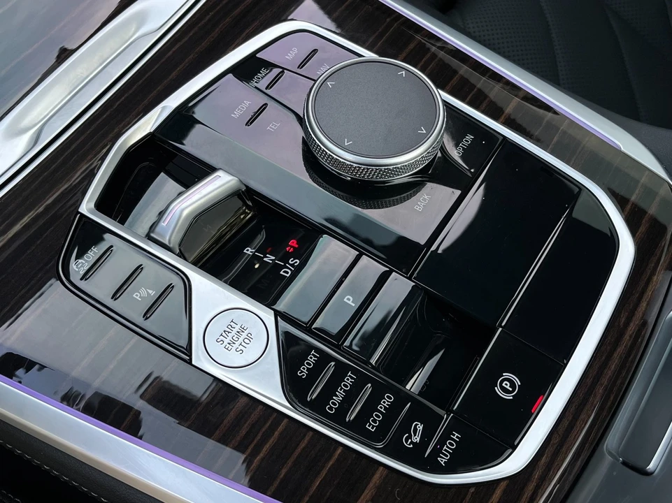 2025 BMW G05 X5 - Image 15 of 31