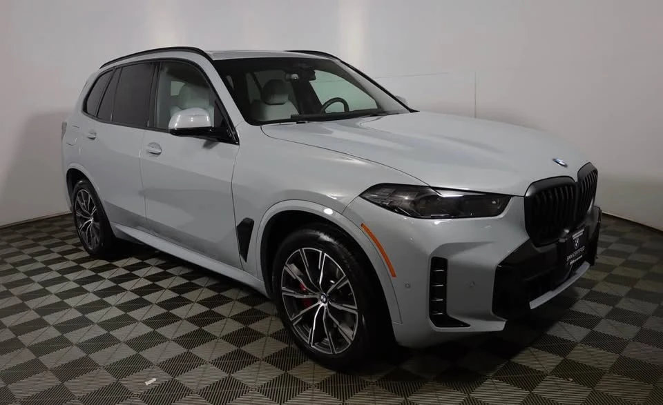2025 BMW G05 X5 - Image 2 of 16