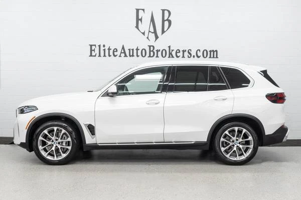 2025 BMW G05 X5 - Image 2 of 21
