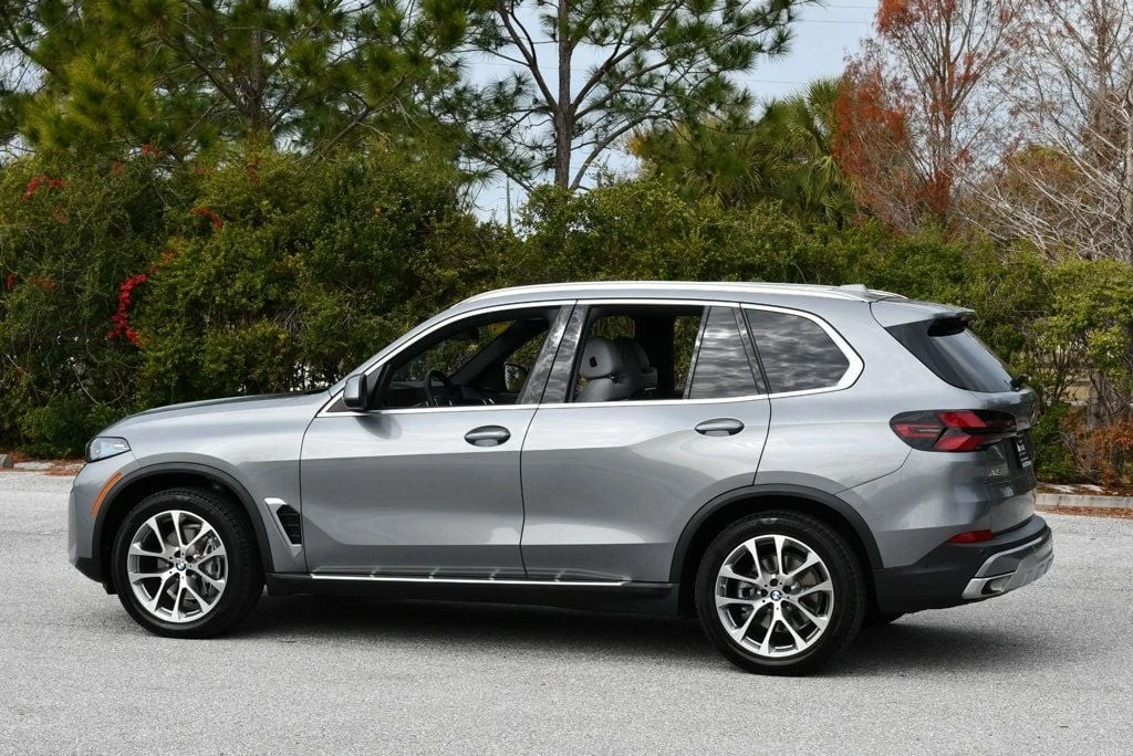 2025 BMW G05 X5 - Image 4 of 12