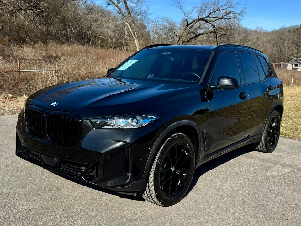 2025 BMW G05 X5 - Image 2 of 12