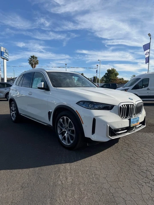 2025 BMW G05 X5 - Image 2 of 20
