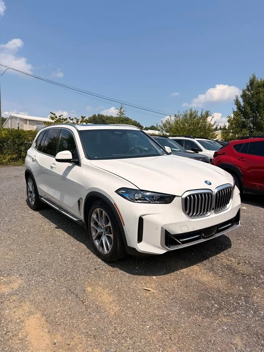 2025 BMW G05 X5 - Image 2 of 15