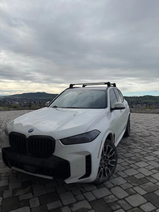 2025 BMW G05 X5 - Image 2 of 9