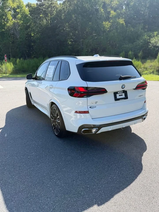 2025 BMW G05 X5 - Image 2 of 13