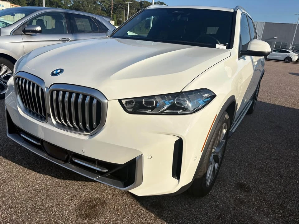 2025 BMW G05 X5 - Image 2 of 3