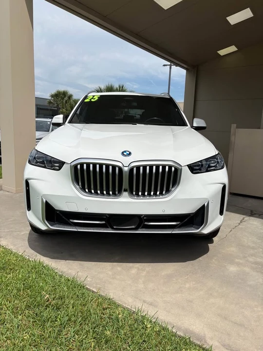 2025 BMW G05 X5 - Image 2 of 12