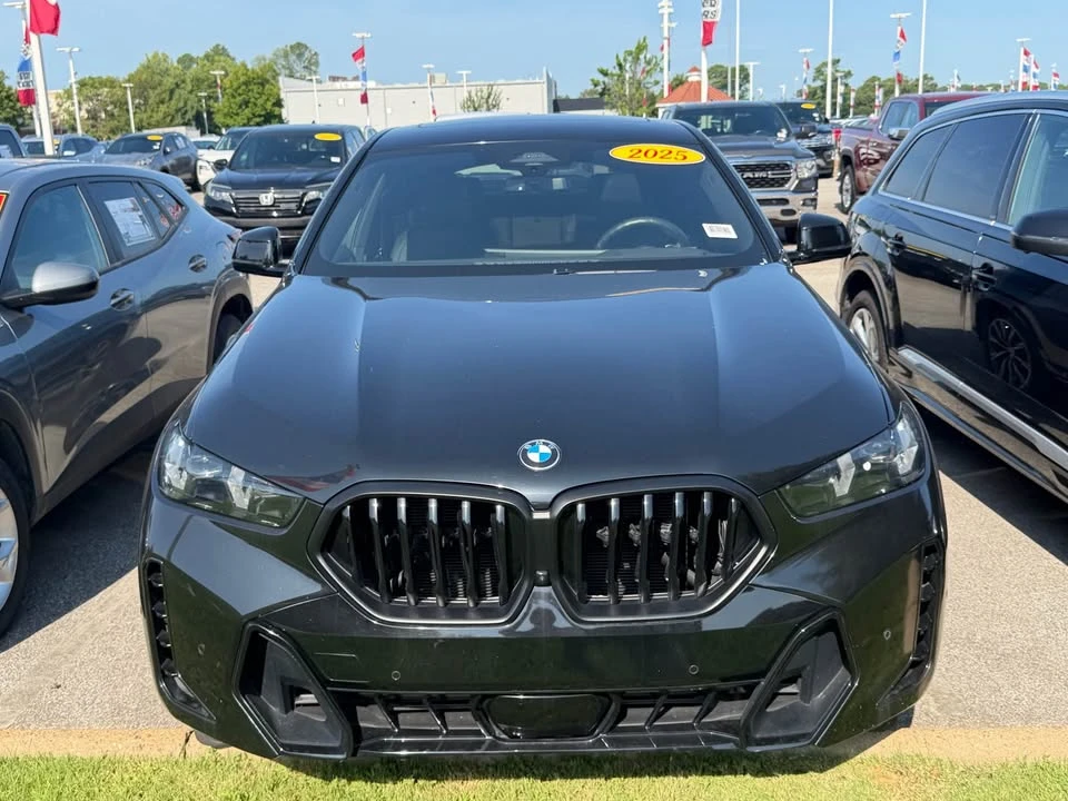 2025 BMW G06 X6 - Image 2 of 14