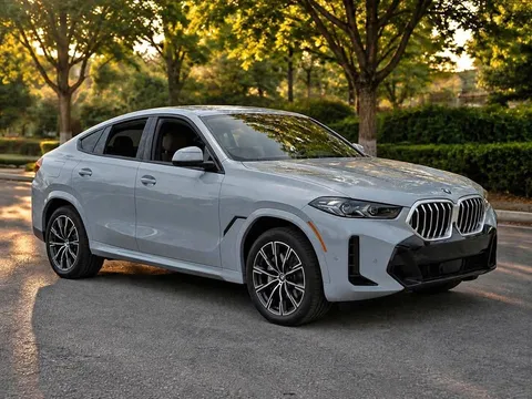 2025 BMW X6 sDrive40i Sport Utility 4D