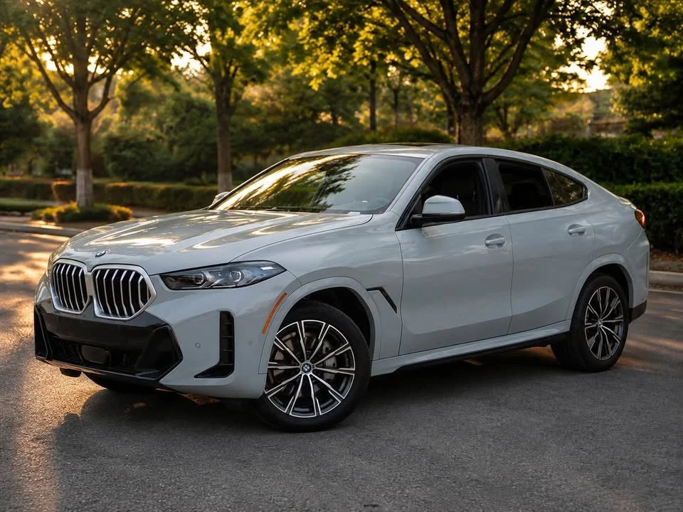 2025 BMW G06 X6 - Image 3 of 10