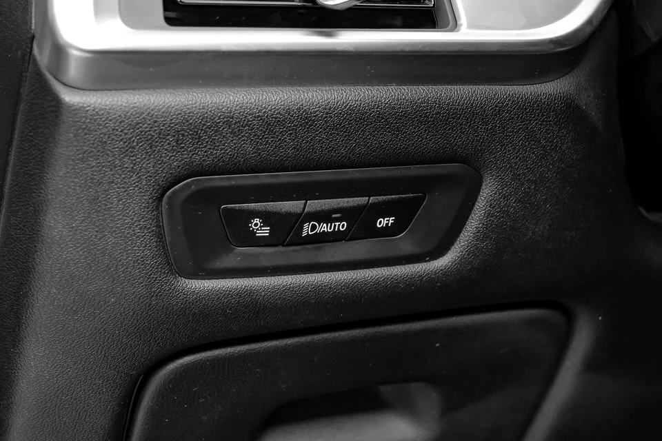 2025 BMW G06 X6 - Image 9 of 20