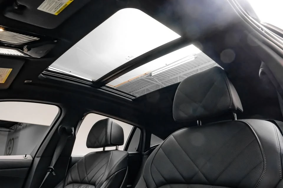 2025 BMW G06 X6 - Image 2 of 20