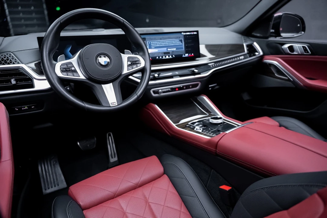 2025 BMW G06 X6 - Image 2 of 21