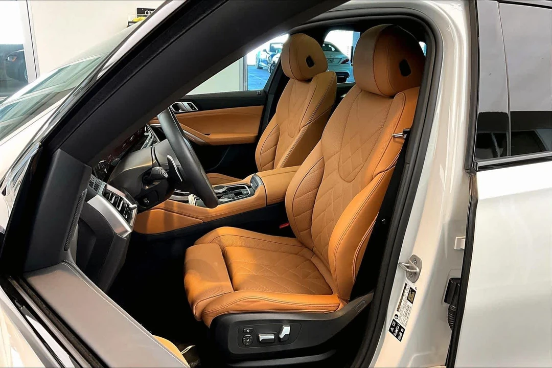 2025 BMW G06 X6 - Image 8 of 12