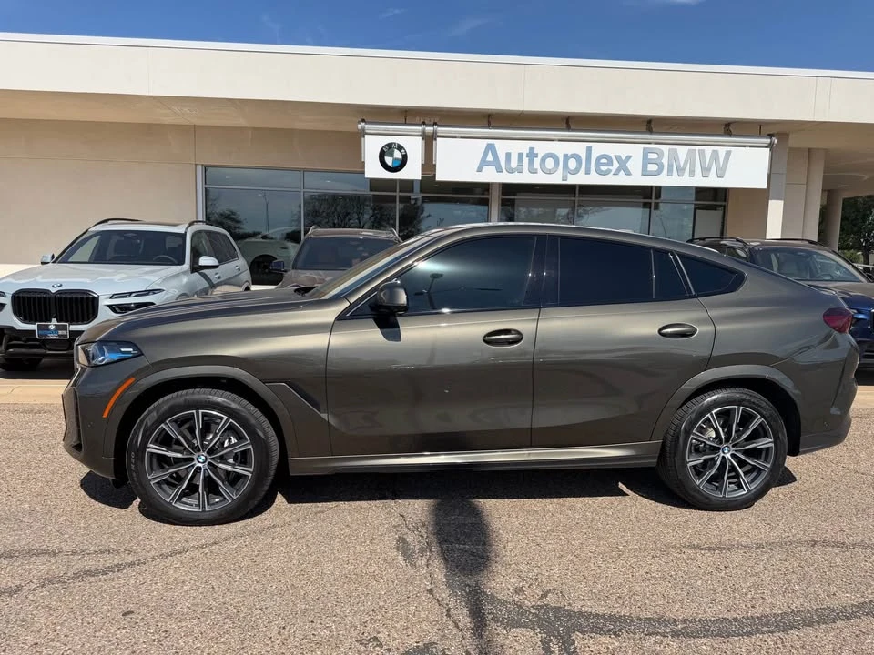 2025 BMW G06 X6 - Image 2 of 16